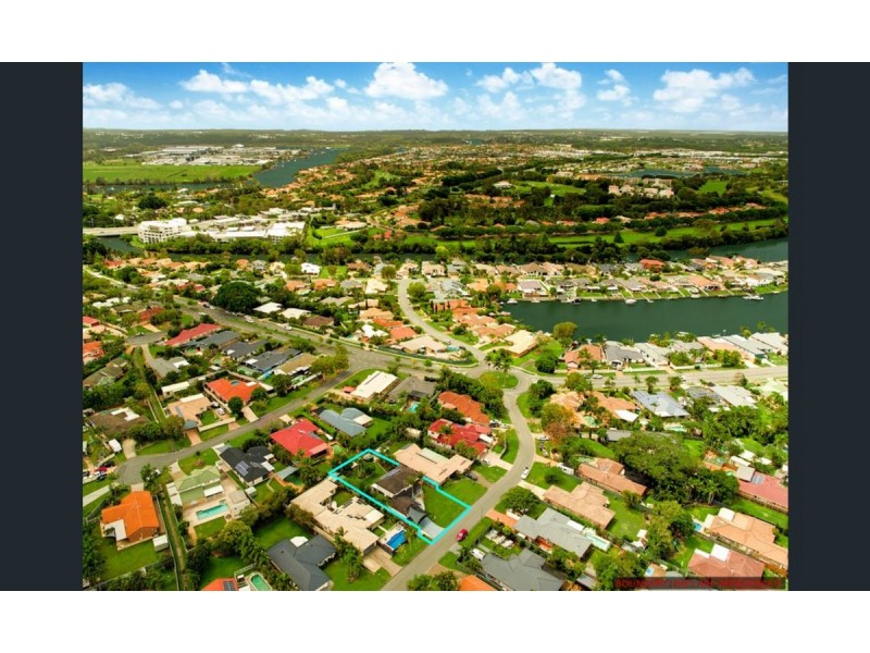 7 Lakewood Court, Helensvale QLD 4212