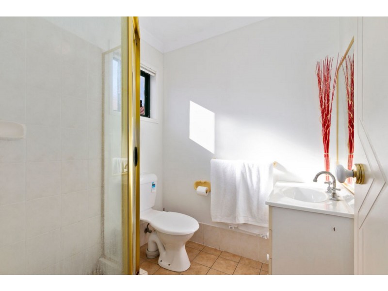 8 Amberwood Drive, Upper Coomera QLD 4209