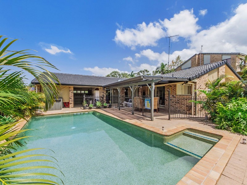 31 California Drive, Oxenford QLD 4210