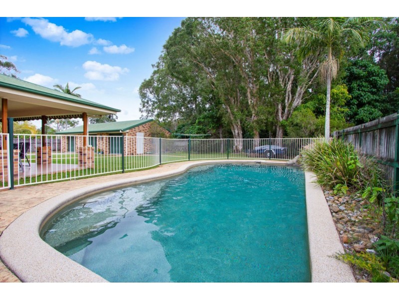 186 Mildura Drive, Helensvale QLD 4212