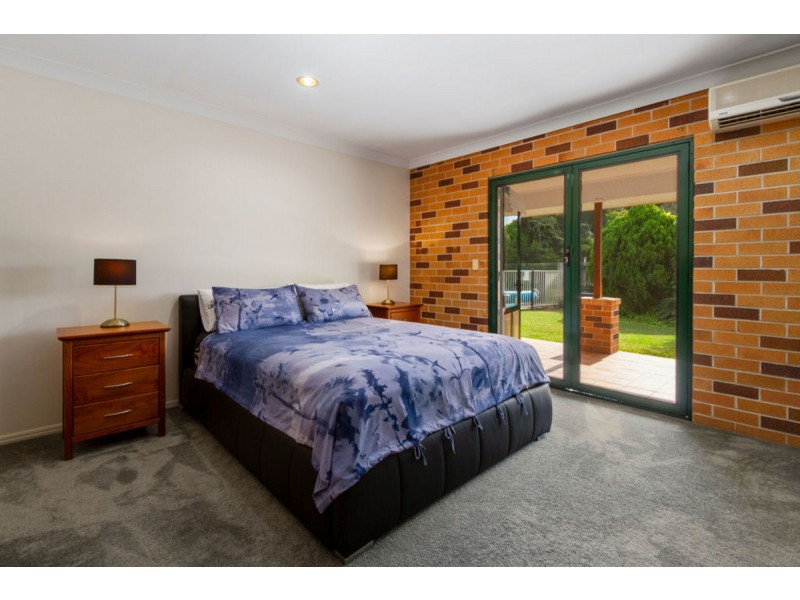 186 Mildura Drive, Helensvale QLD 4212