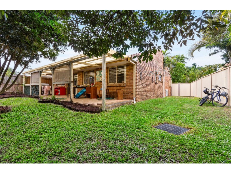 8/11 Vine Court, Oxenford QLD 4210