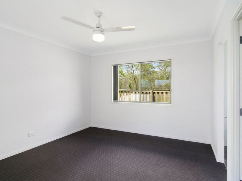 18 Angahook Crescent, Upper Coomera QLD 4209