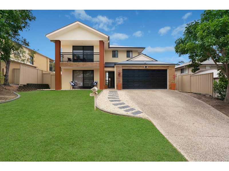 13 Caragh Crescent, Oxenford QLD 4210