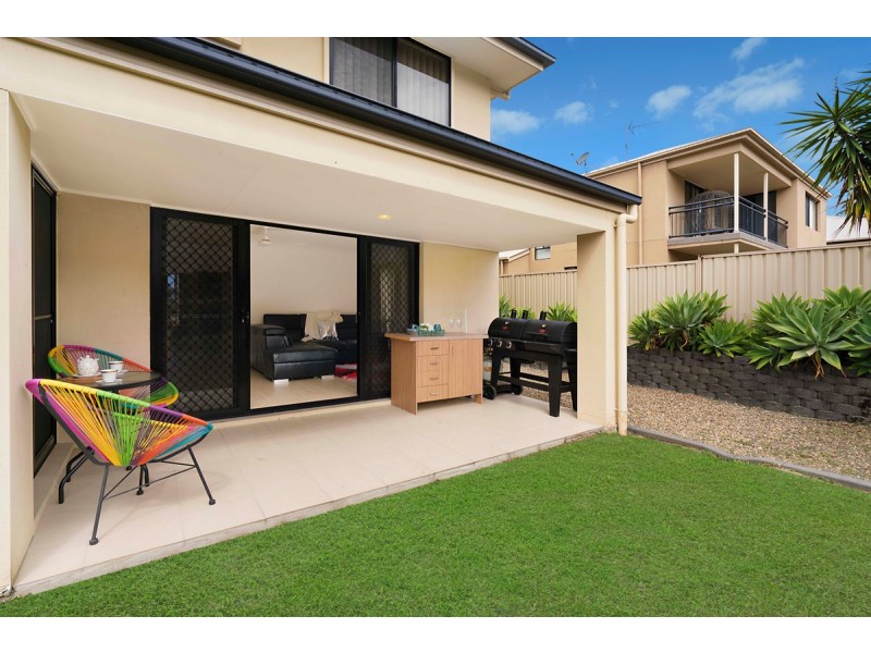 13 Caragh Crescent, Oxenford QLD 4210