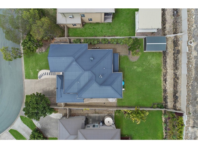 13 Caragh Crescent, Oxenford QLD 4210