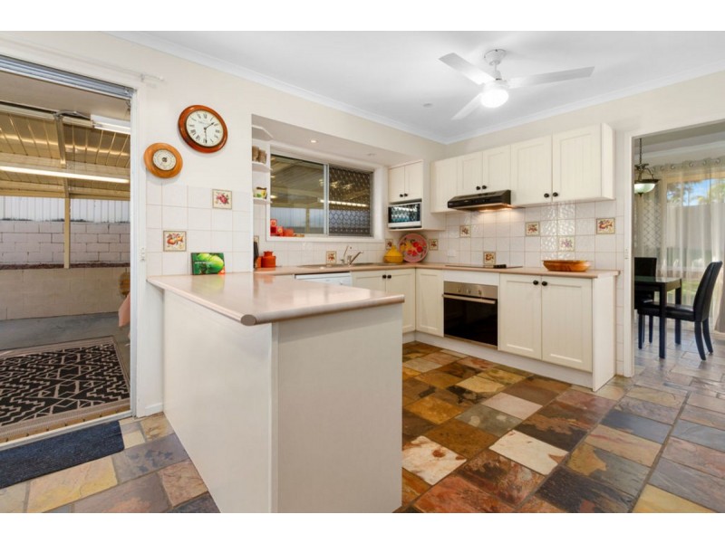 3 Narooma Place, Helensvale QLD 4212