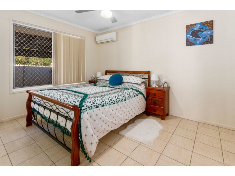 3 Narooma Place, Helensvale QLD 4212