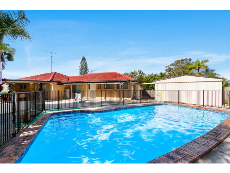3 Narooma Place, Helensvale QLD 4212