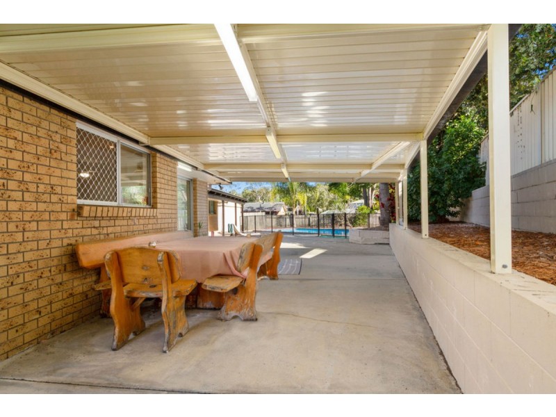 3 Narooma Place, Helensvale QLD 4212