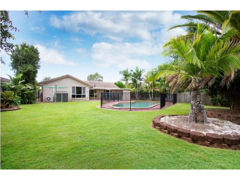 24 Westpark Court, Helensvale QLD 4212