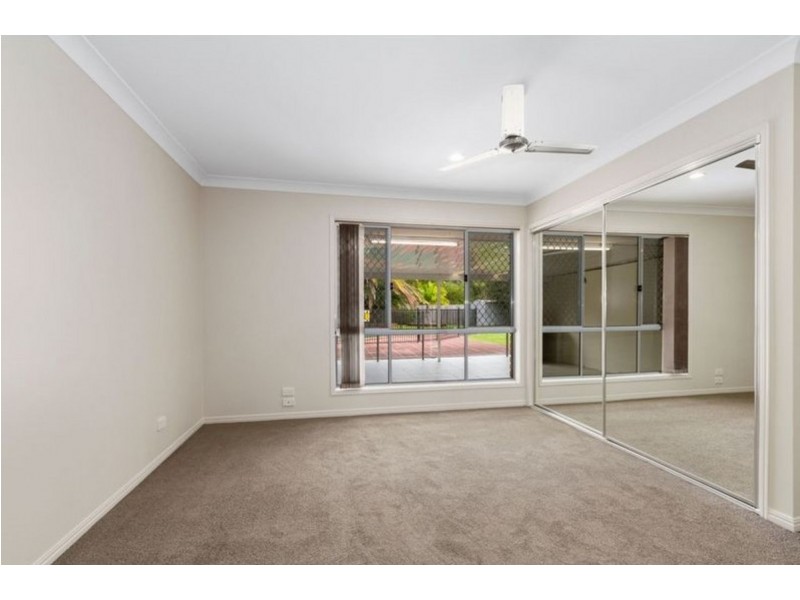 24 Westpark Court, Helensvale QLD 4212