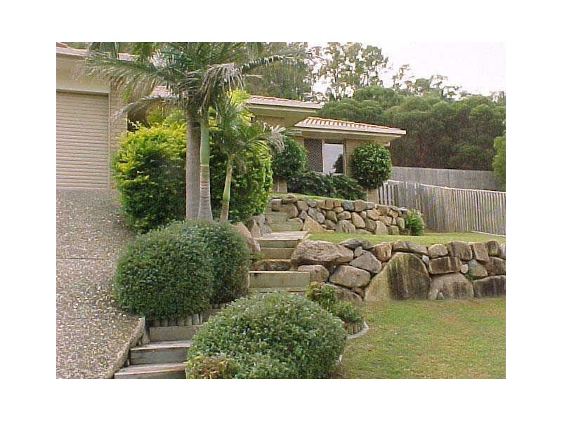 19 Whitecap Close, Pacific Pines QLD 4211