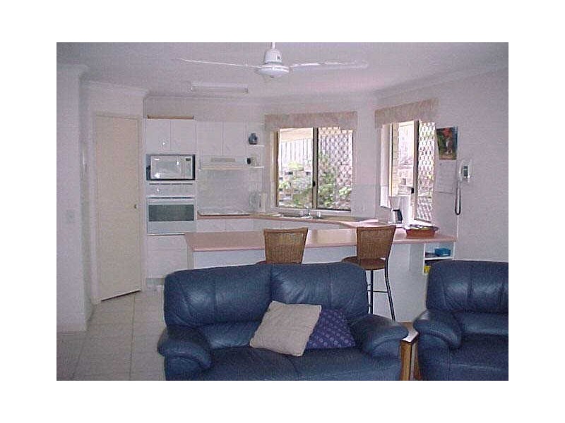 19 Whitecap Close, Pacific Pines QLD 4211