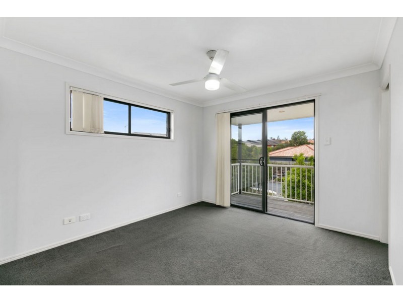 19/31 Archipelago Street, Pacific Pines QLD 4211