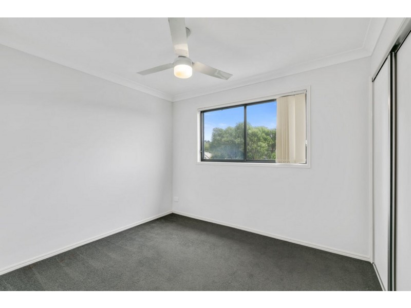 19/31 Archipelago Street, Pacific Pines QLD 4211