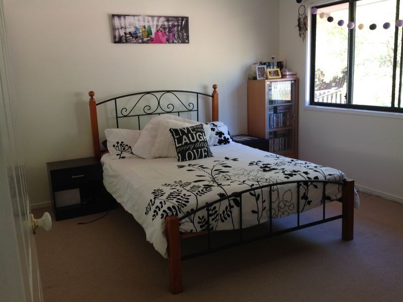 102 Pacific Pines Boulevard, Pacific Pines QLD 4211