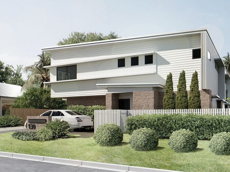 2/130 Eugaree Street, Southport QLD 4215