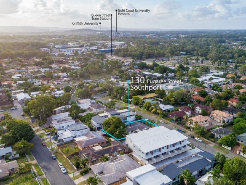 2/130 Eugaree Street, Southport QLD 4215