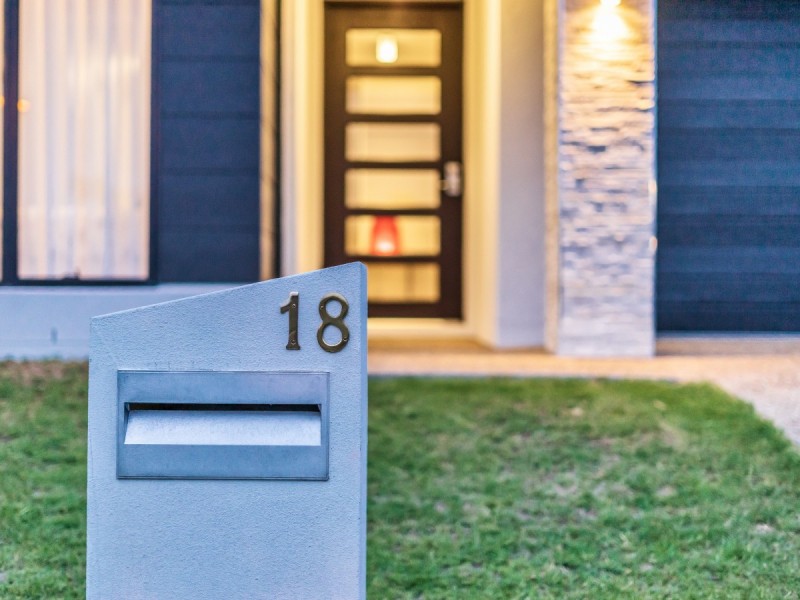 18 Emerald Drive, Helensvale QLD 4212