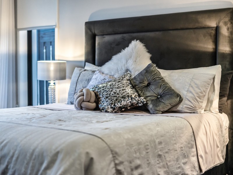 18 Emerald Drive, Helensvale QLD 4212