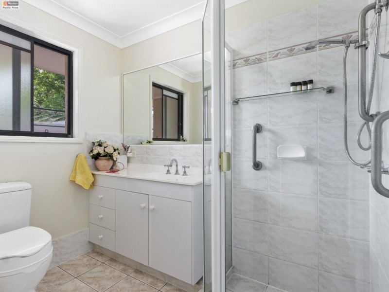 29 Tranquility Circuit, Helensvale QLD 4212