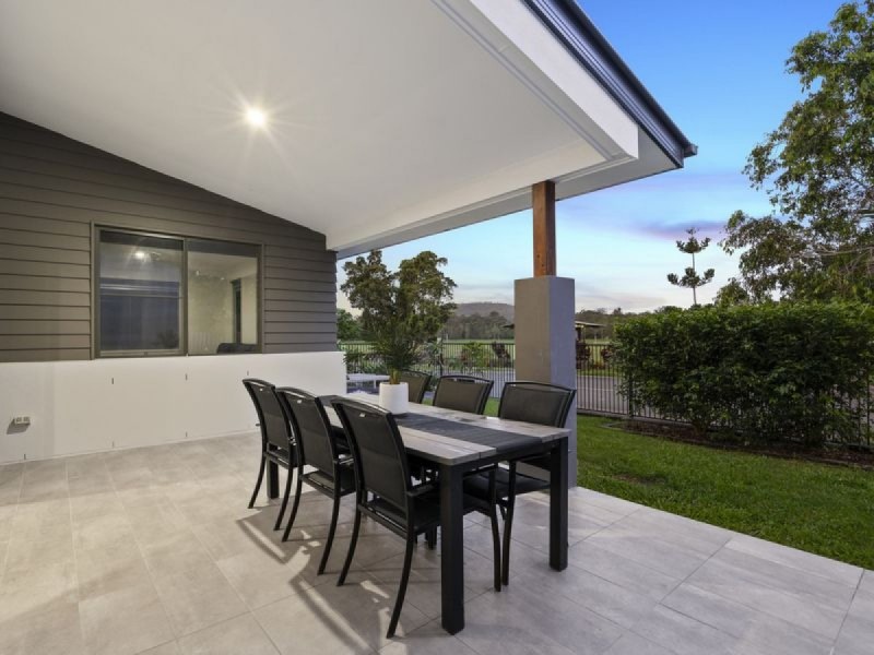 2 Settlers Avenue, Maudsland QLD 4210