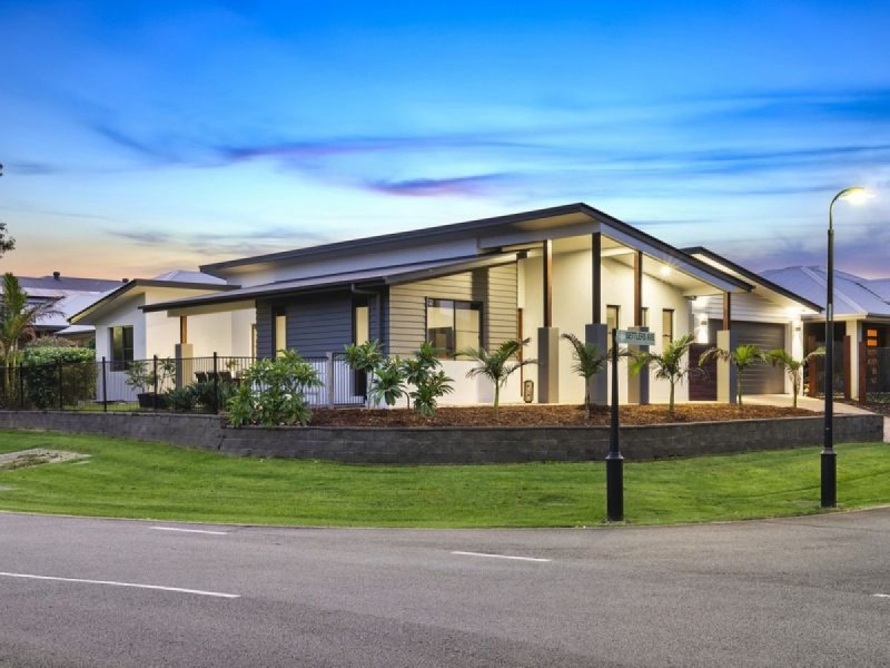 2 Settlers Avenue, Maudsland QLD 4210