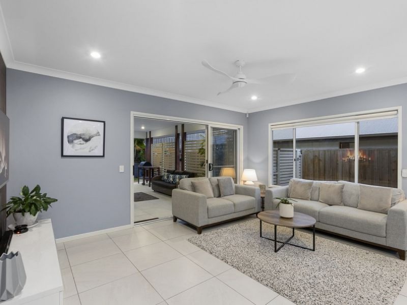 13 Prairie Avenue, Maudsland QLD 4210