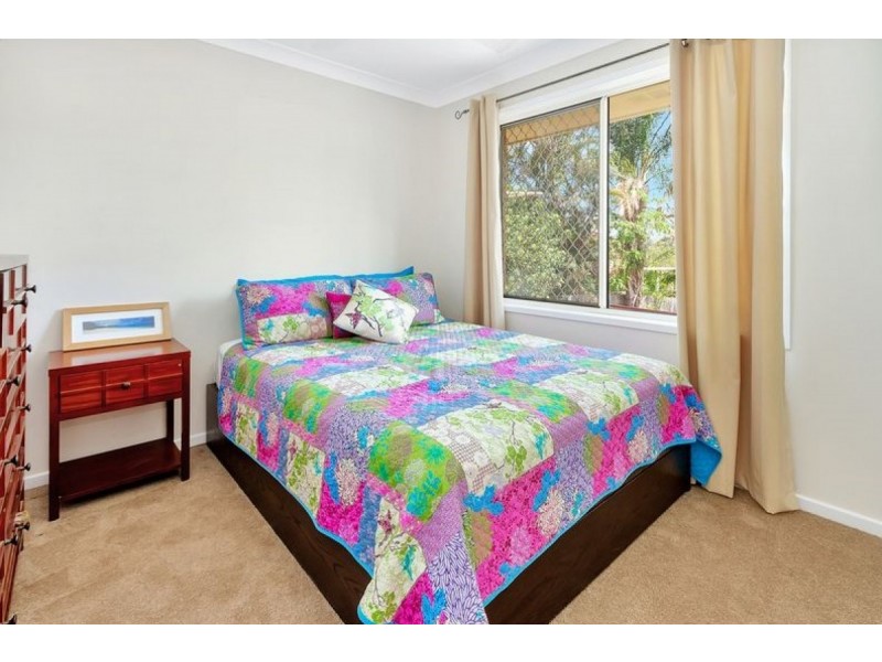 11 Atkins Place, Helensvale QLD 4212