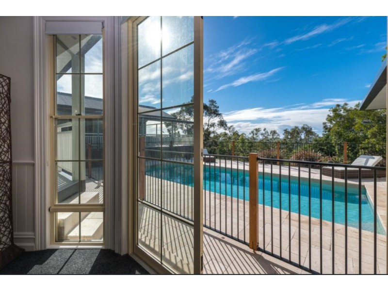 88 Tamworth Drive, Helensvale QLD 4212