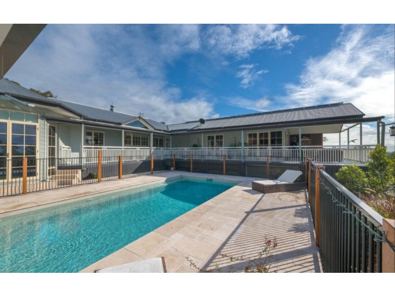 88 Tamworth Drive, Helensvale QLD 4212