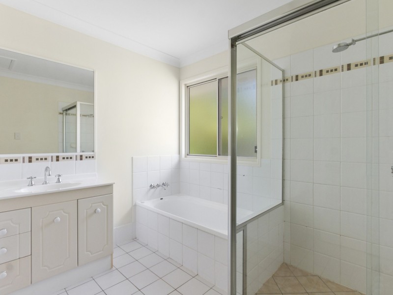 8/1 Carnarvon Court, Oxenford QLD 4210