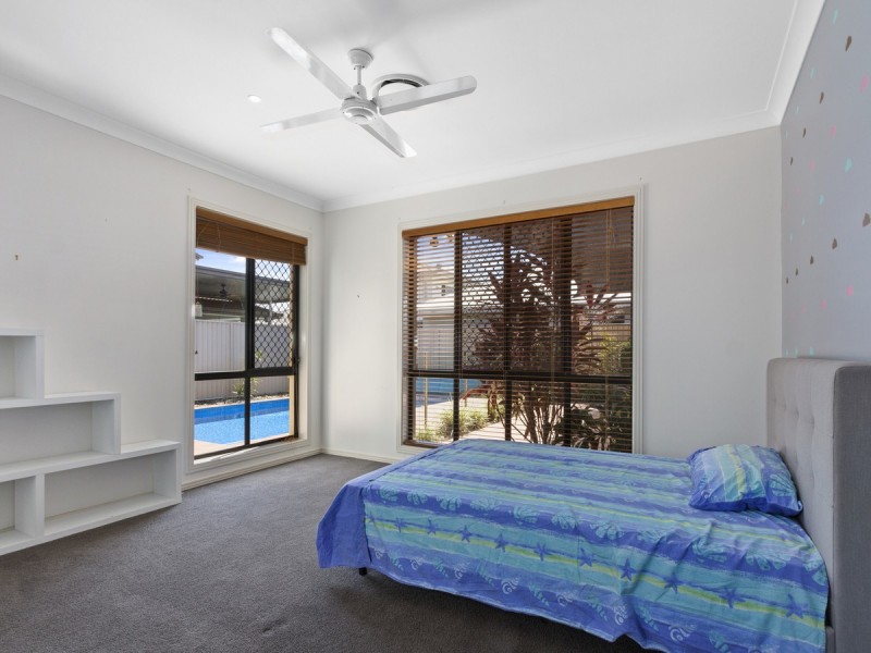 8 Lagos Court, Coombabah QLD 4216