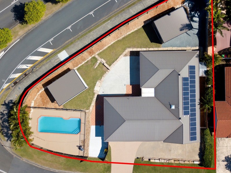 2 Creekview Street, Helensvale QLD 4212