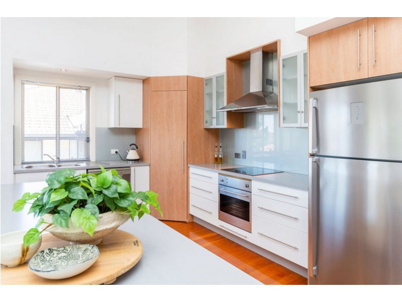 28 Monterey Keys Drive, Helensvale QLD 4212