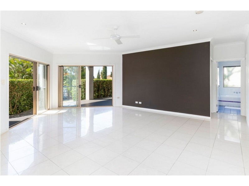 28 Monterey Keys Drive, Helensvale QLD 4212