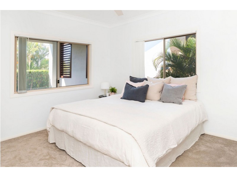 28 Monterey Keys Drive, Helensvale QLD 4212