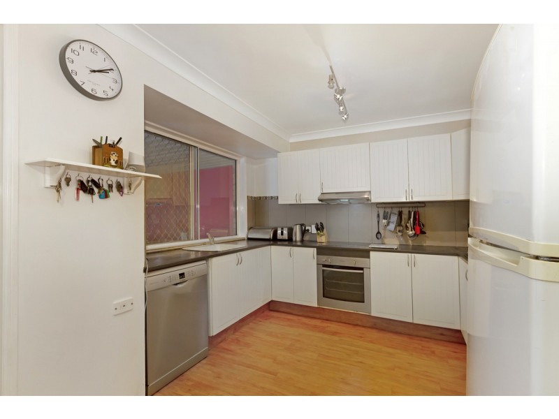 232 Mildura Drive, Helensvale QLD 4212