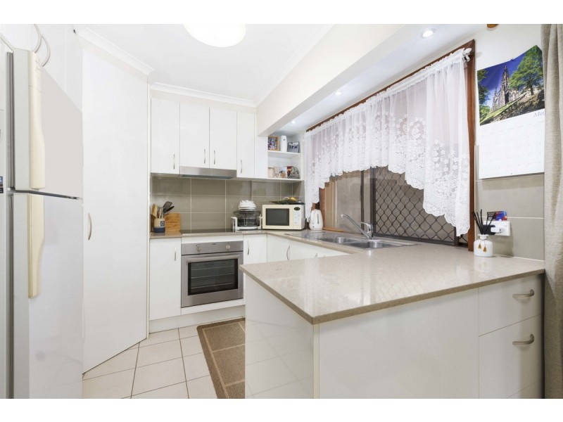 19/11-15 Lindfield Road, Helensvale QLD 4212