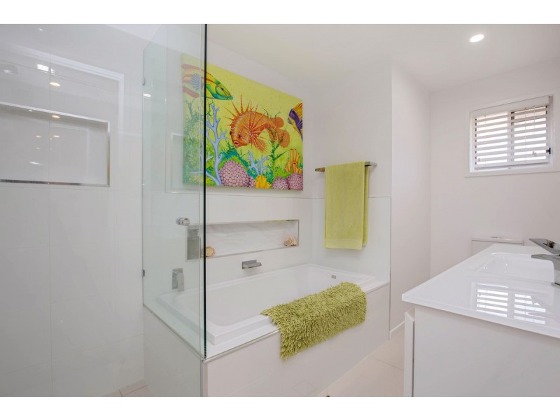 307 Central Street, Arundel QLD 4214