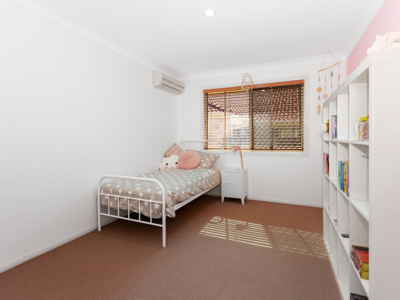 42 Meadow Way, Upper Coomera QLD 4209