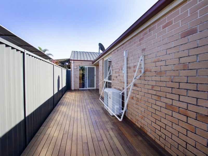 42 Meadow Way, Upper Coomera QLD 4209