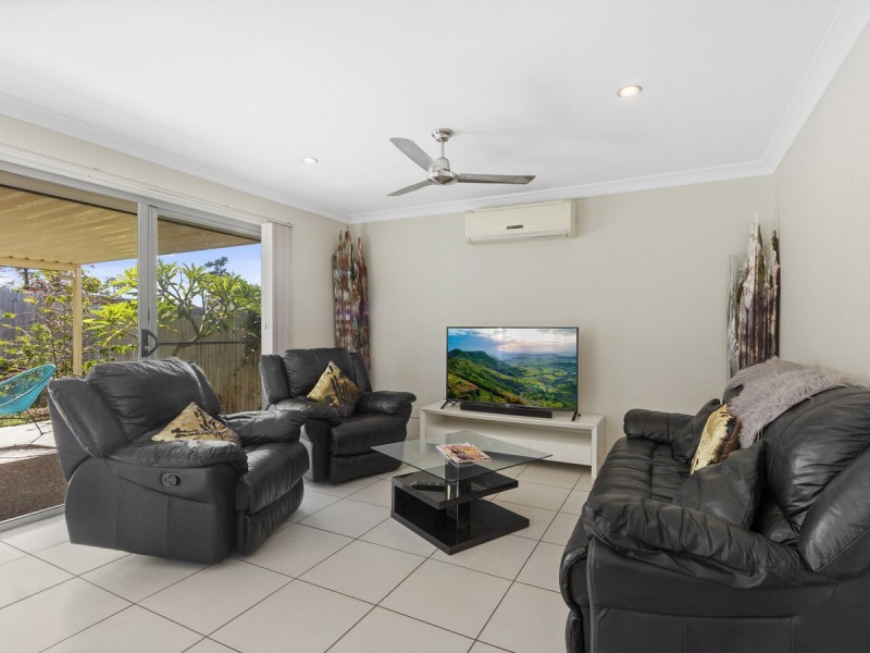 39 Christopher Street, Pimpama QLD 4209