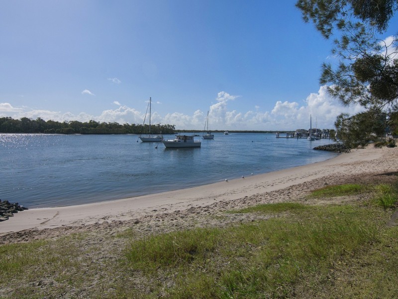 6/8 Paradise Parade, Paradise Point QLD 4216