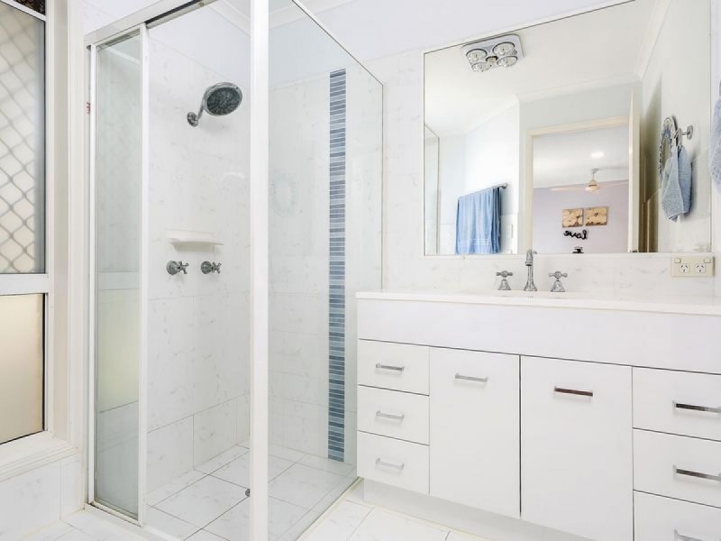 29 Cootharaba Drive, Helensvale QLD 4212