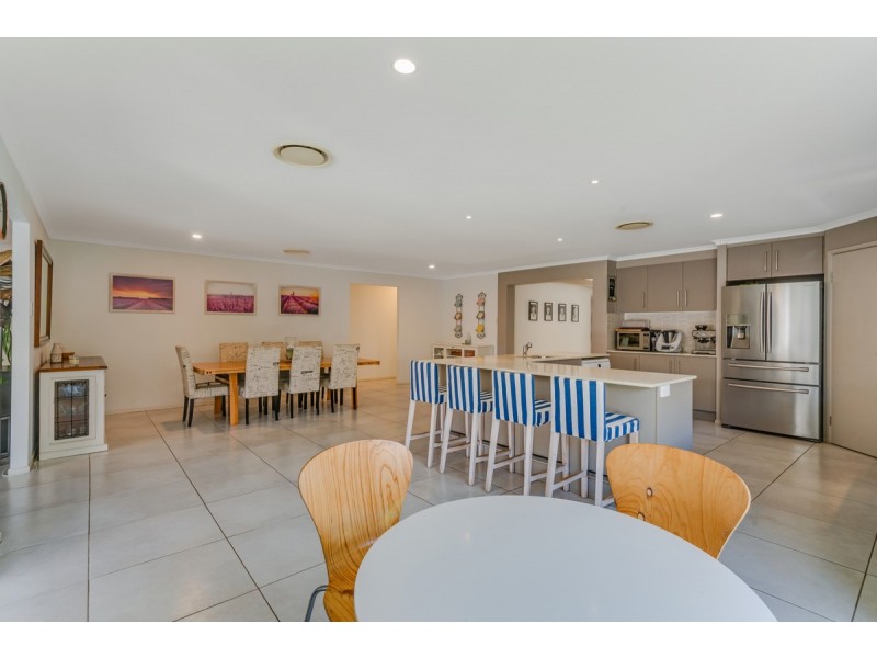 3 Ausmaid Lane, Coomera Waters QLD 4209