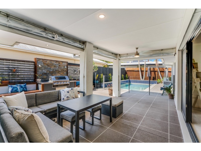 3 Ausmaid Lane, Coomera Waters QLD 4209