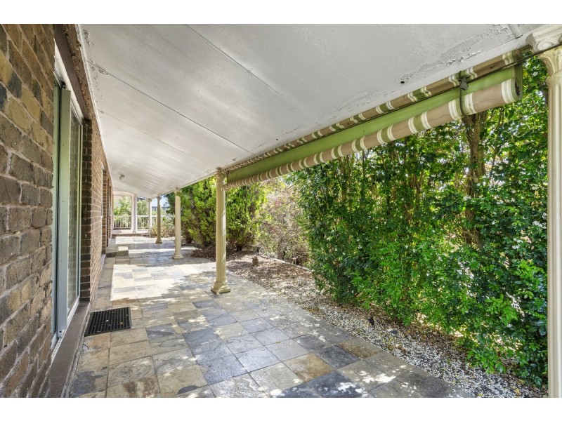 1 Dubbo Court, Helensvale QLD 4212