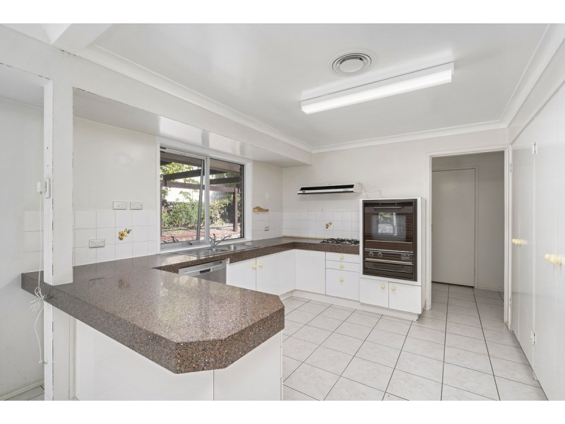 1 Dubbo Court, Helensvale QLD 4212